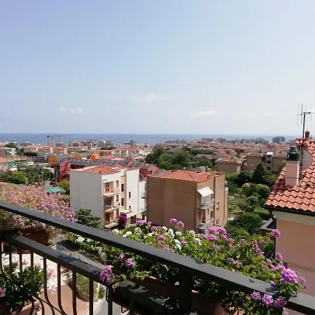 Casa Laralisa Appartamento Pietra Ligure